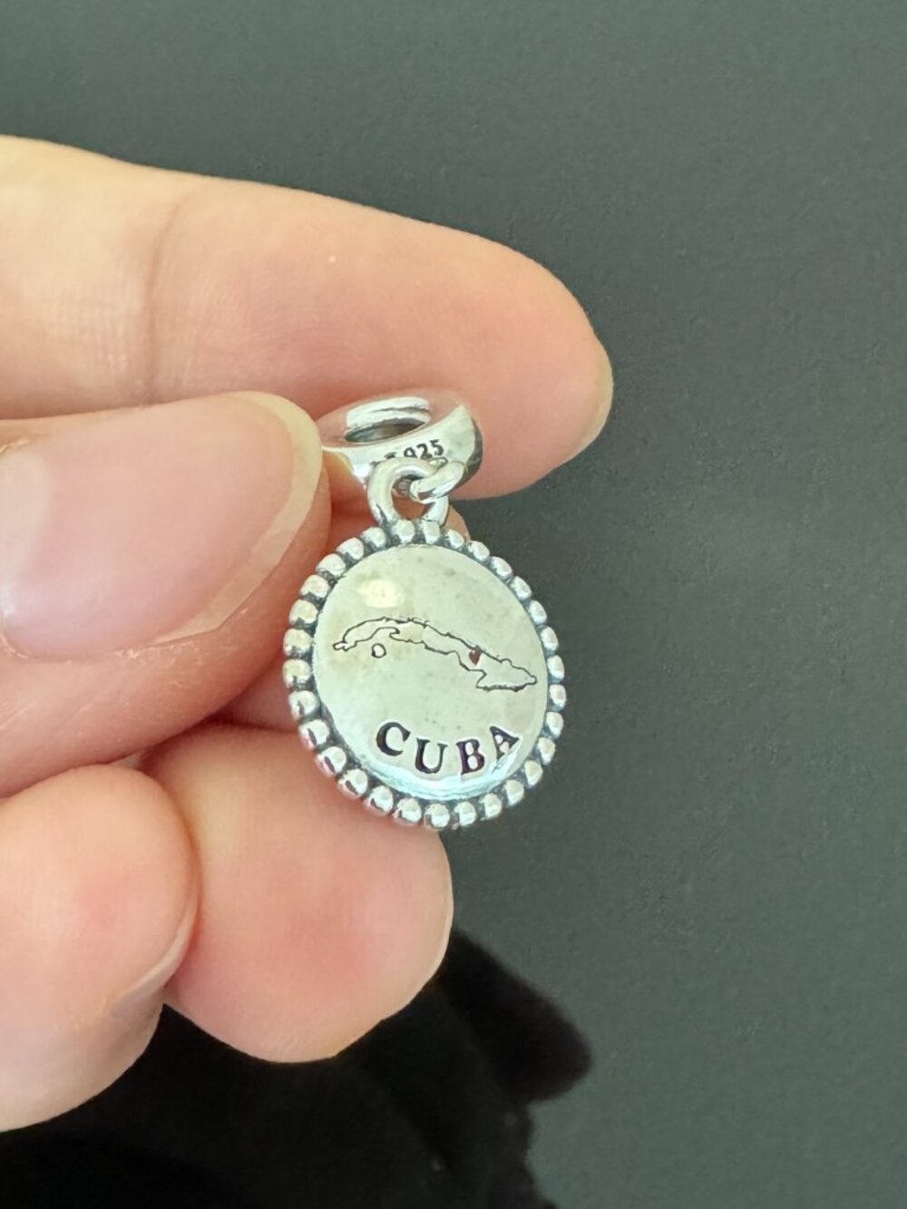 Pandora  CUBA MAP Exclusive Charm